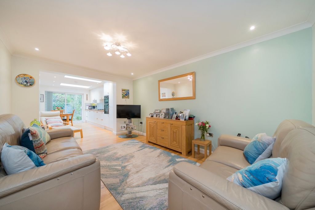 Property photo 1 of 11 Picture No. 29