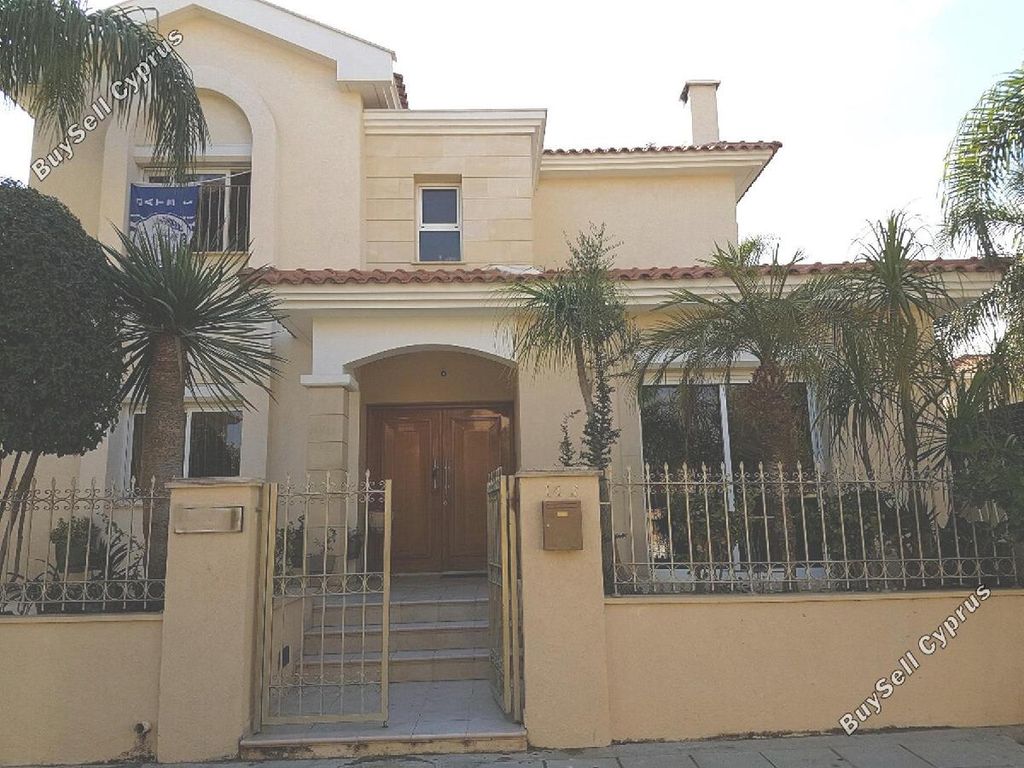 Property photo 1 of 20
