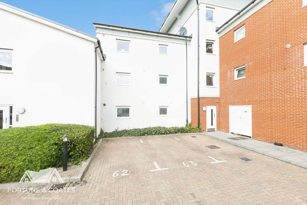Property photo 1 of 8 Pbox-Img.Jpg