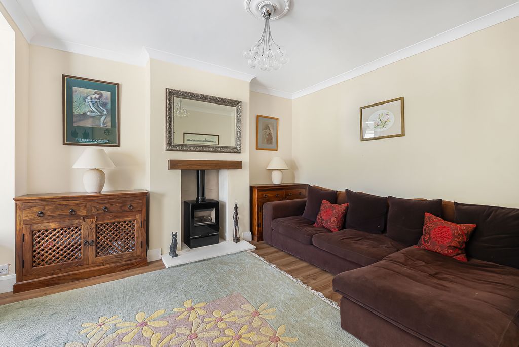 Property photo 3 of 25 2385769