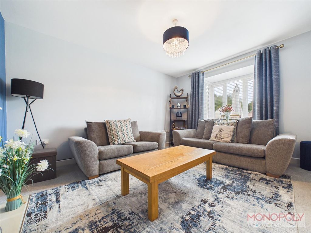 Property photo 2 of 19 Cam01943G0-Pr0666-Still002.Jpg