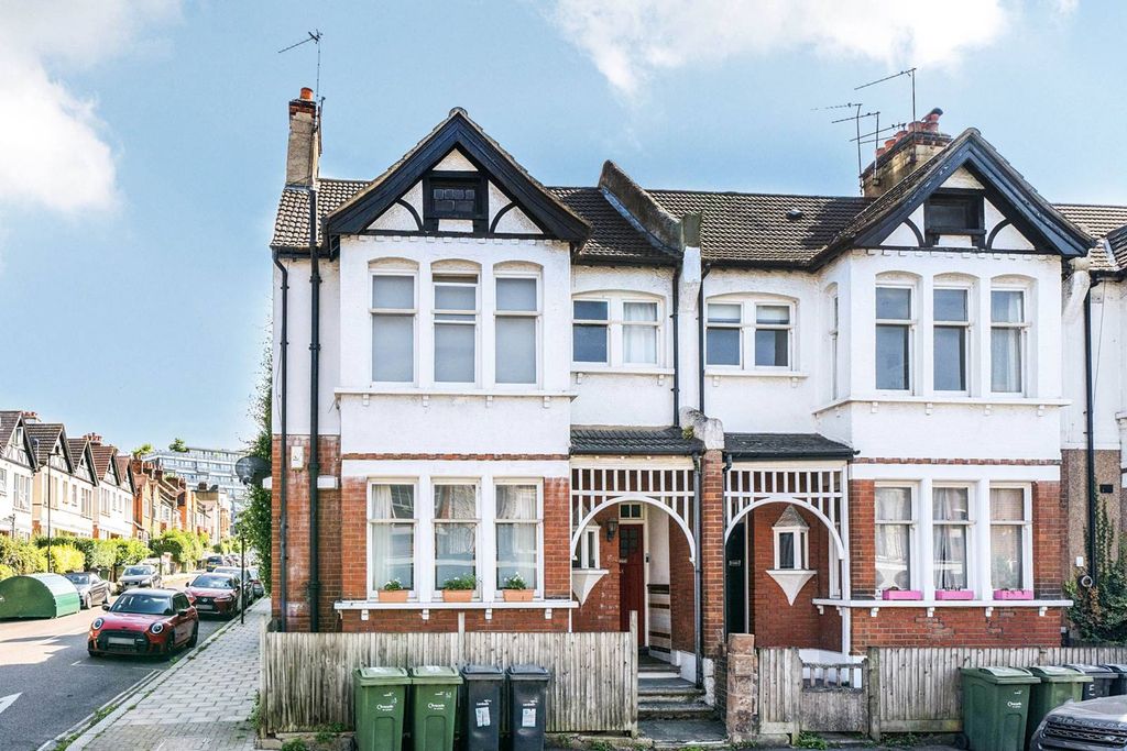Property photo 1 of 19