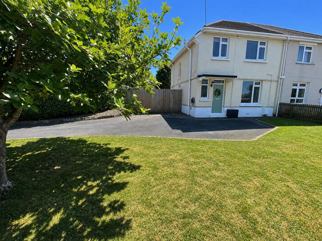 Property photo 1 of 21