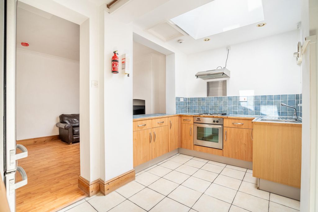 Property photo 2 of 15 Kitchen