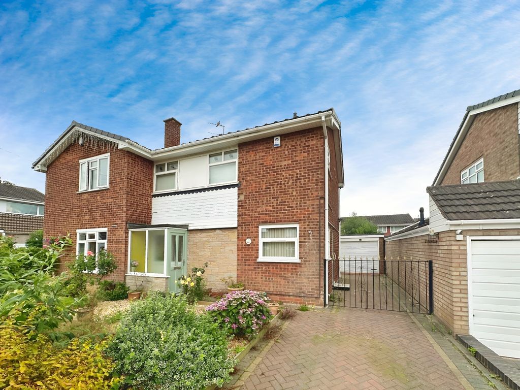 Property photo 1 of 18
