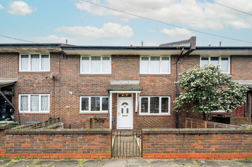 Property photo 2 of 14