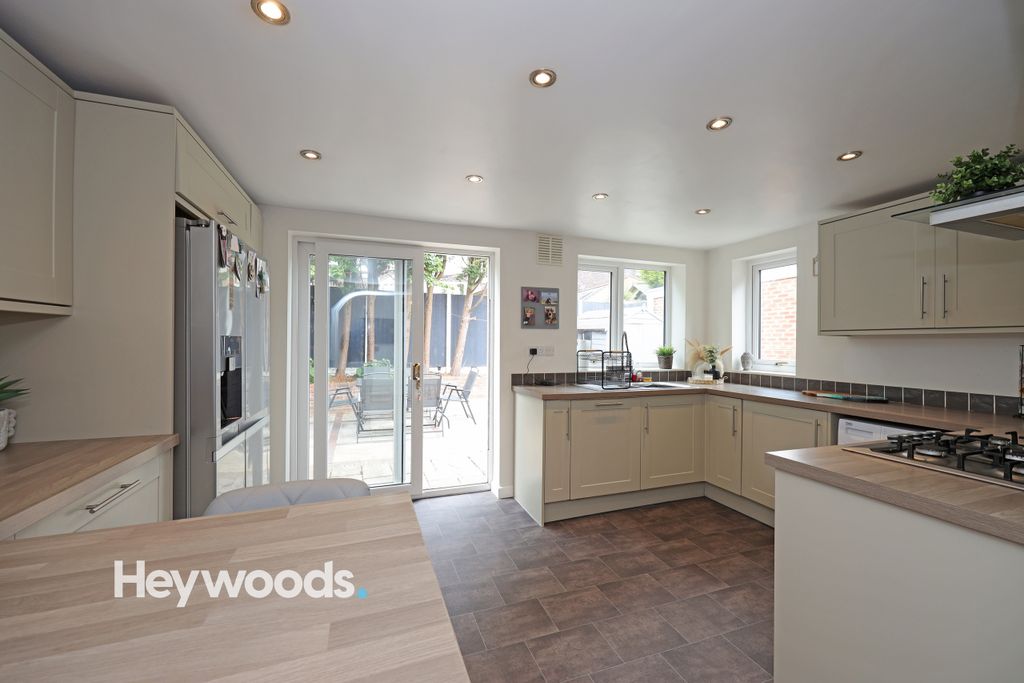 Property photo 2 of 30 0F1A1039
