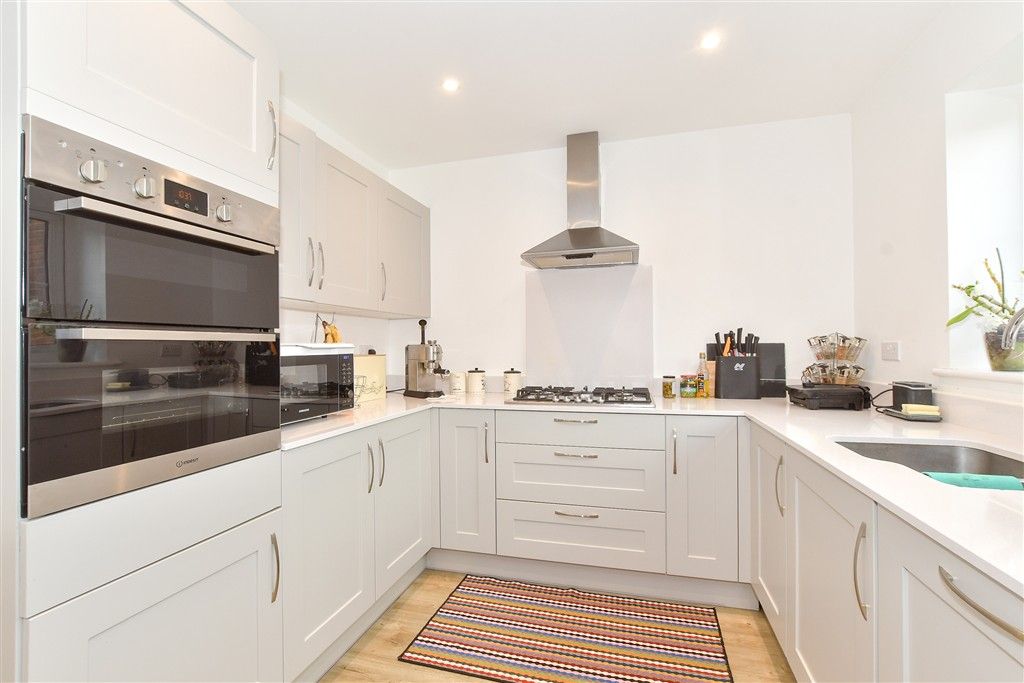Property photo 3 of 15 Kitchen/Dining Room