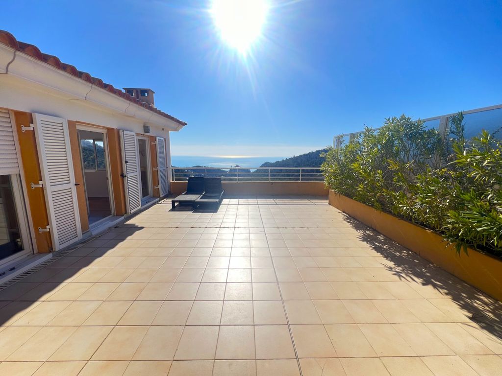 Property photo 3 of 28