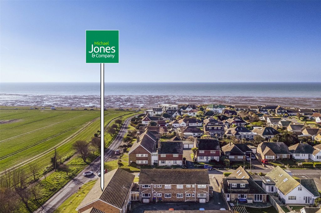 Property photo 1 of 15 Picture No. 19