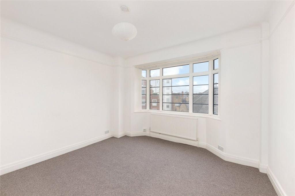 Property photo 3 of 7 Picture No. 08