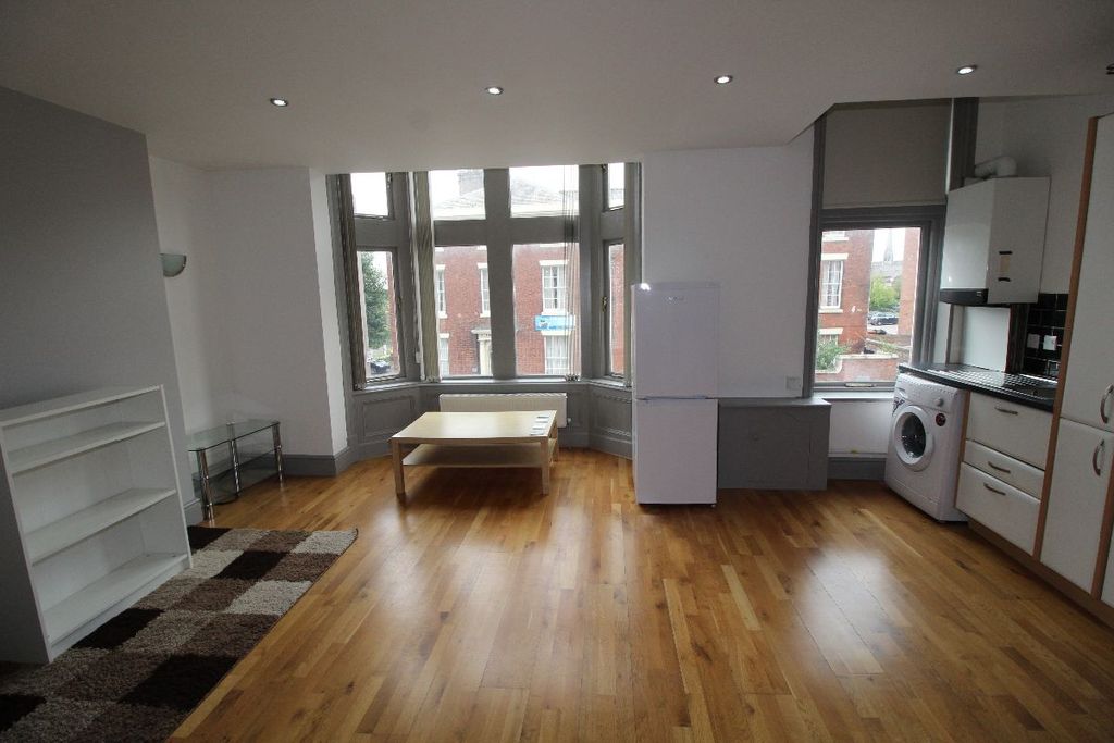 Property photo 3 of 22