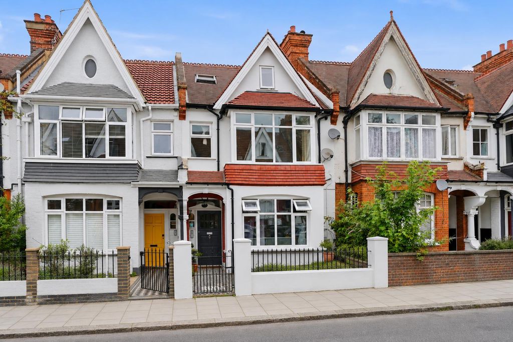 Property photo 1 of 13