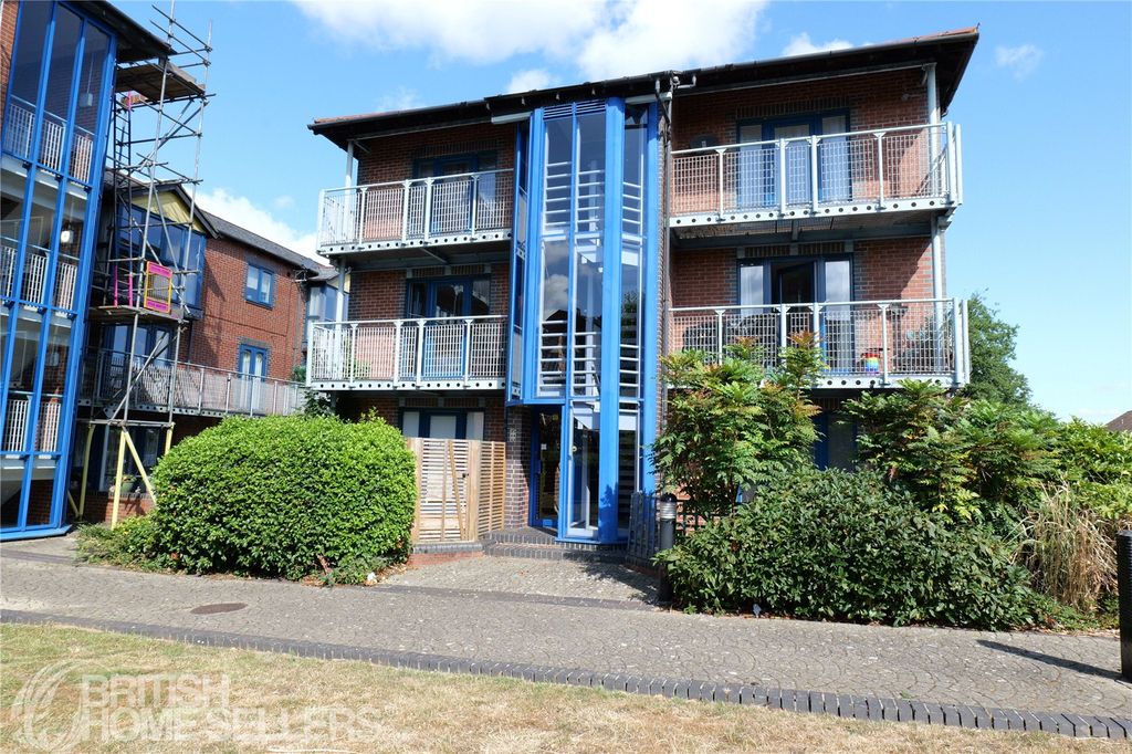 Property photo 1 of 16 Picture No. 03