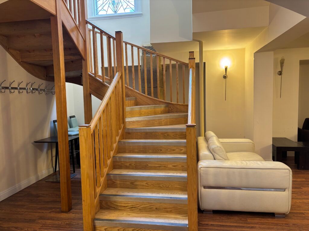 Property photo 3 of 11
