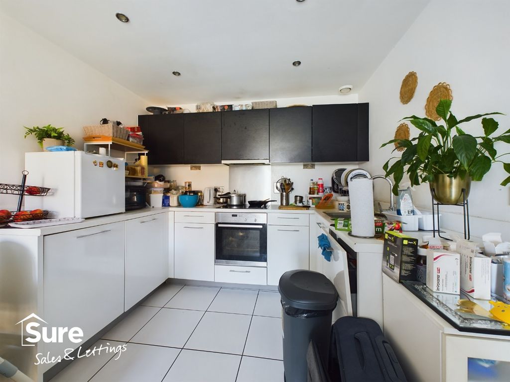 Property photo 3 of 12 1012144
