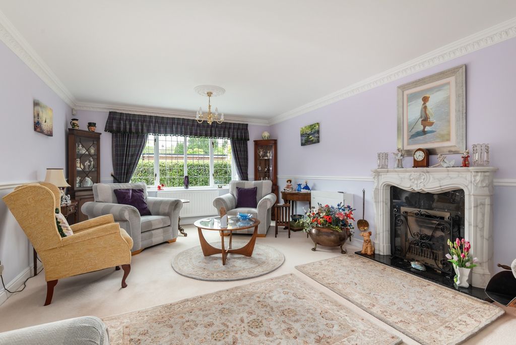 Property photo 3 of 32 4150137