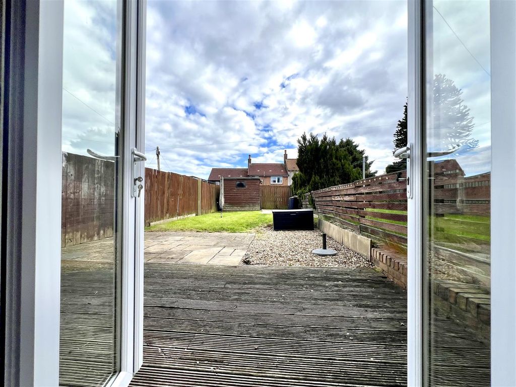 Property photo 3 of 11 Tyndrum Place, Kirkcaldy