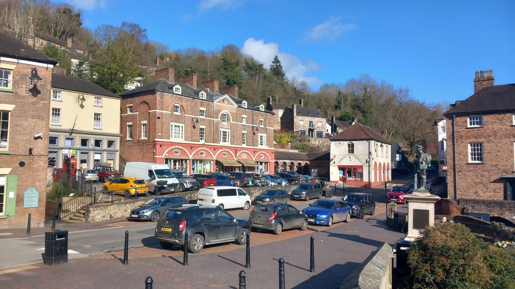 Property photo 2 of 5