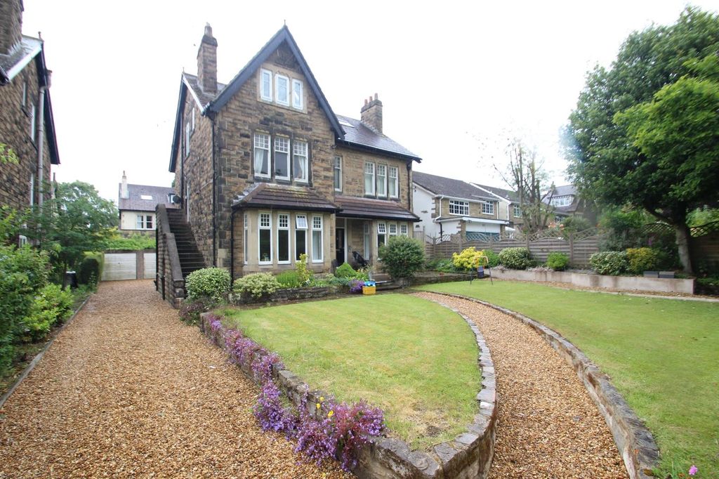 Property photo 1 of 18 0 General