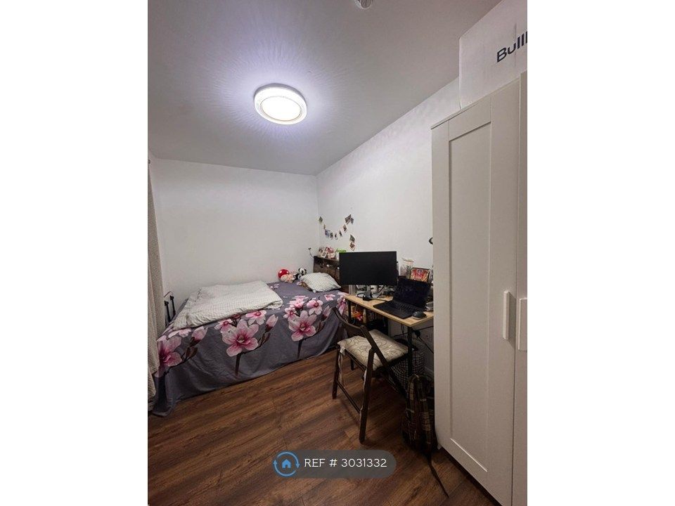 Property photo 1 of 10 Double Bedroom 1