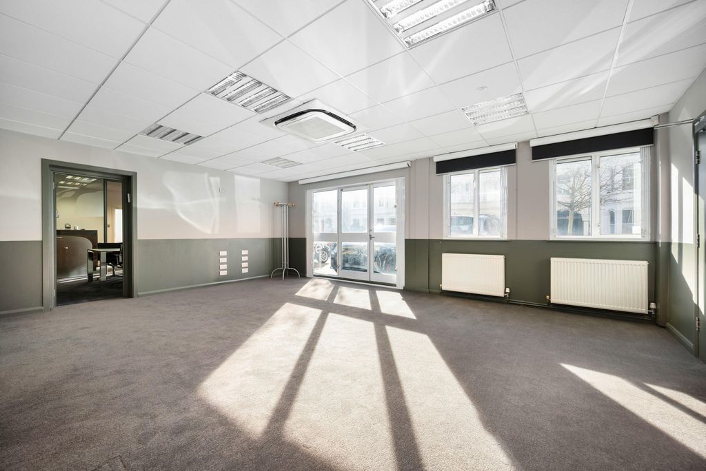 Property photo 3 of 12 P07.Jpg