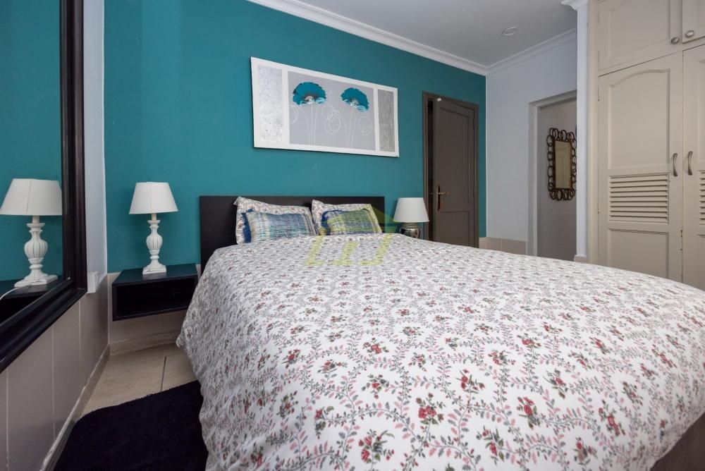 Property photo 3 of 28