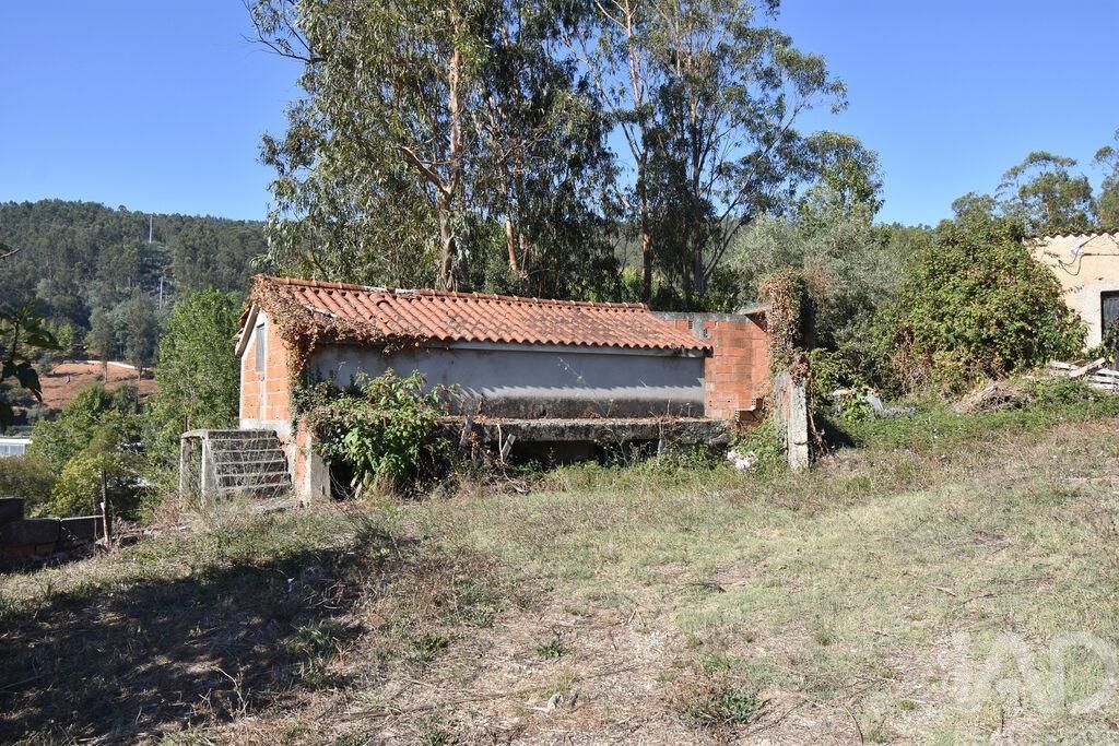 Property photo 3 of 27