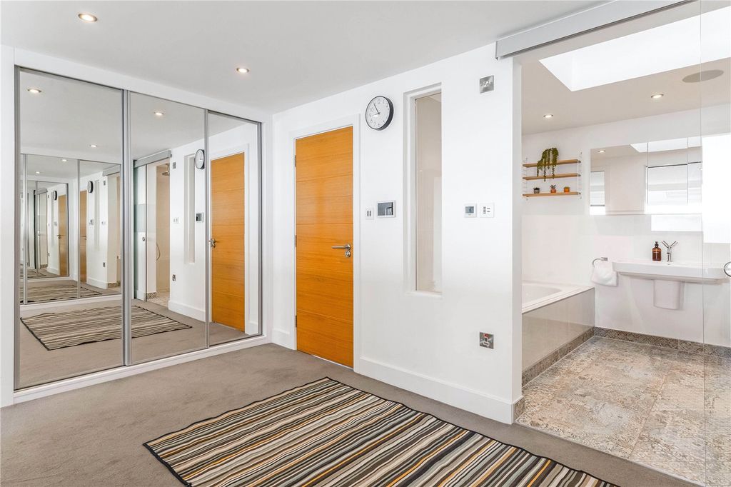 Additional image 11 of 4 bed semi-detached house for saleAlumhurst Road, Bournemouth BH4