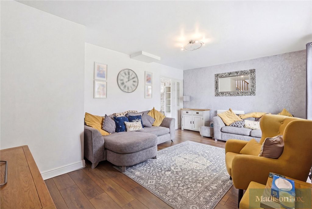 Property photo 2 of 20 Picture No. 10