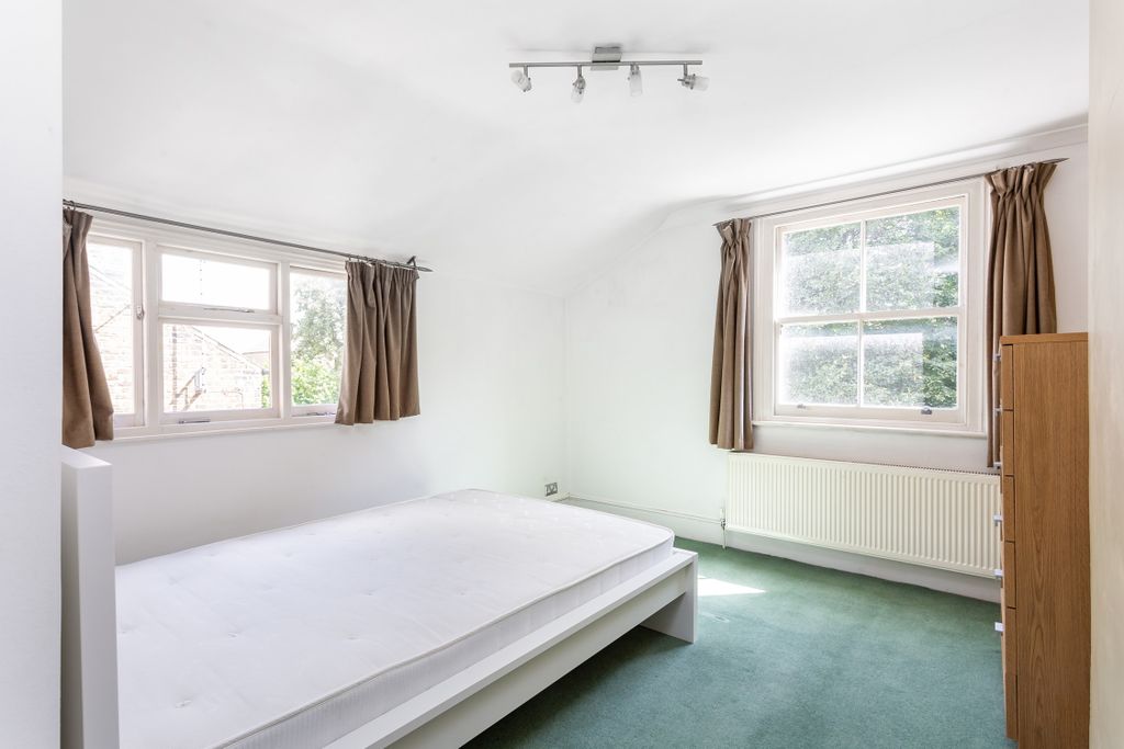 Property photo 3 of 7 3