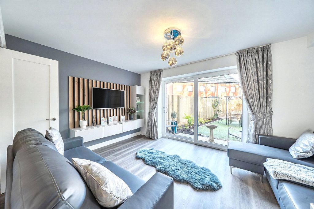 Property photo 3 of 20 Picture No. 09