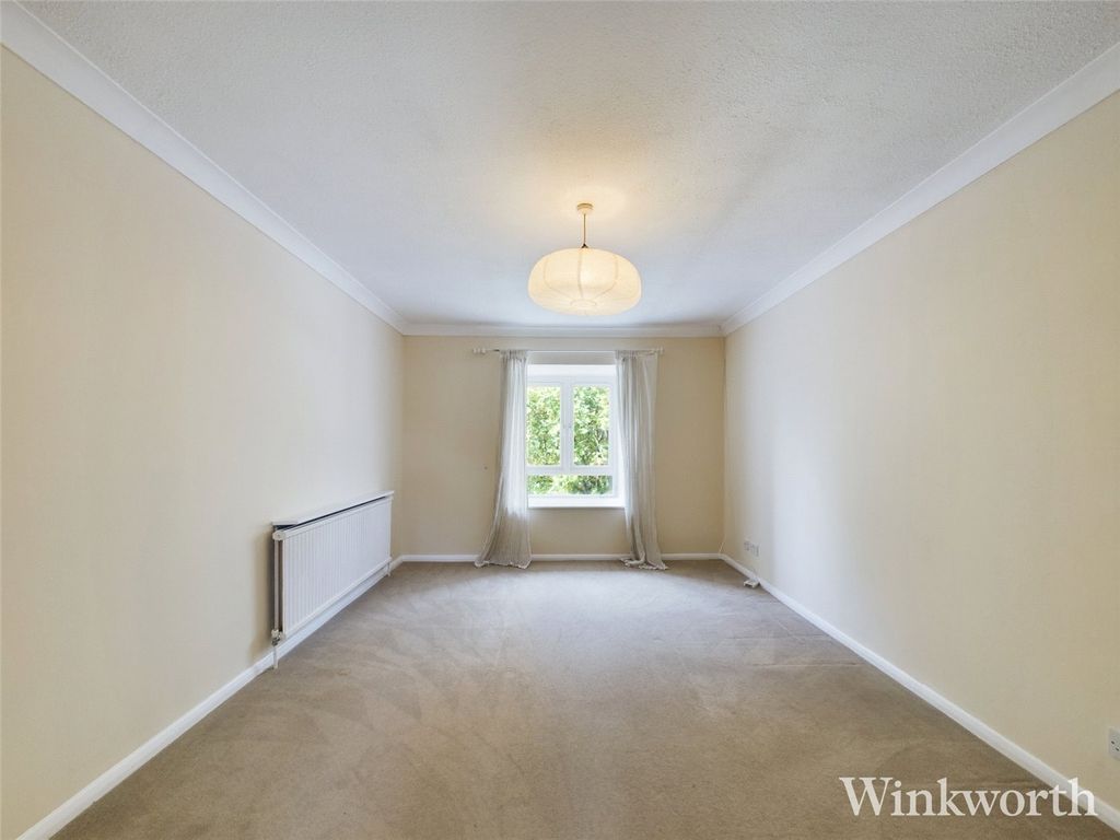 Property photo 2 of 5 Picture No. 06