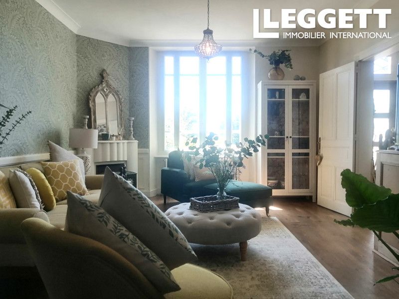 Property photo 3 of 10