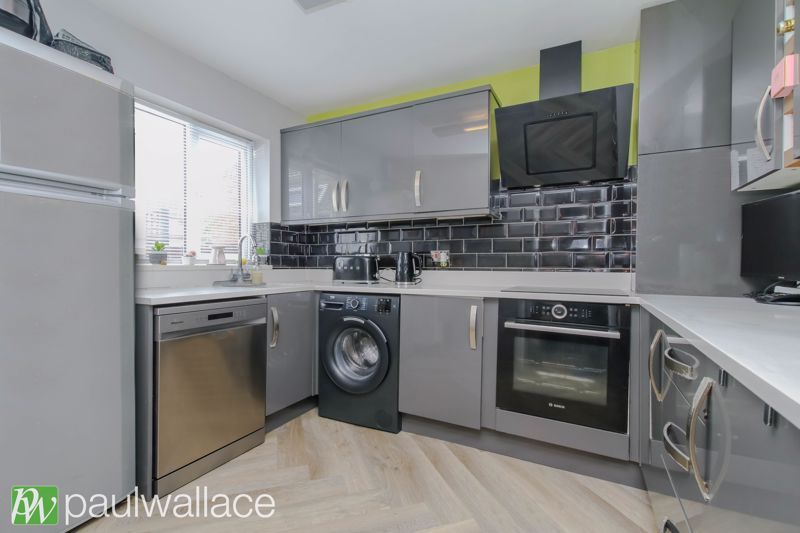 Property photo 3 of 16 Kitchen