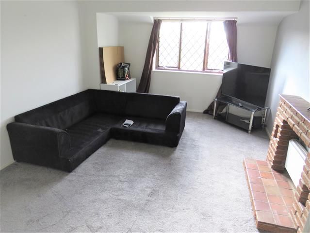 Property photo 3 of 8 Living Room