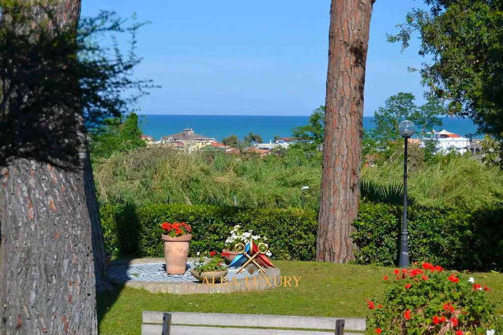 Property photo 2 of 49