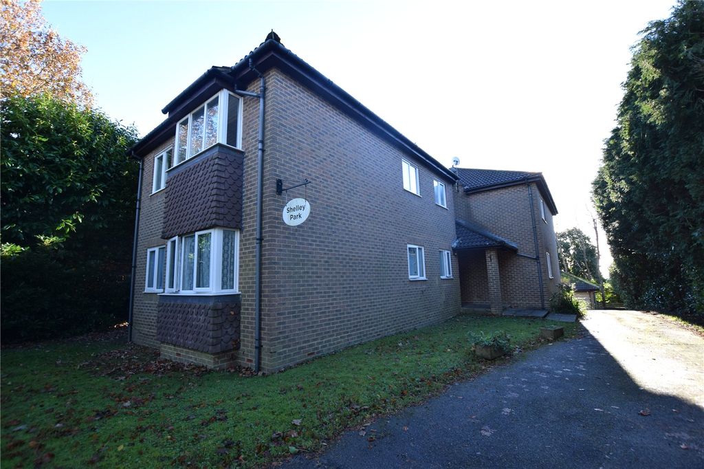Property photo 3 of 6 Picture No. 12