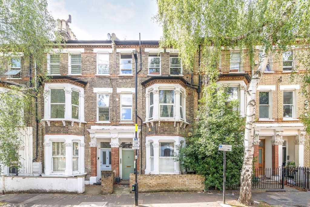 Property photo 1 of 6