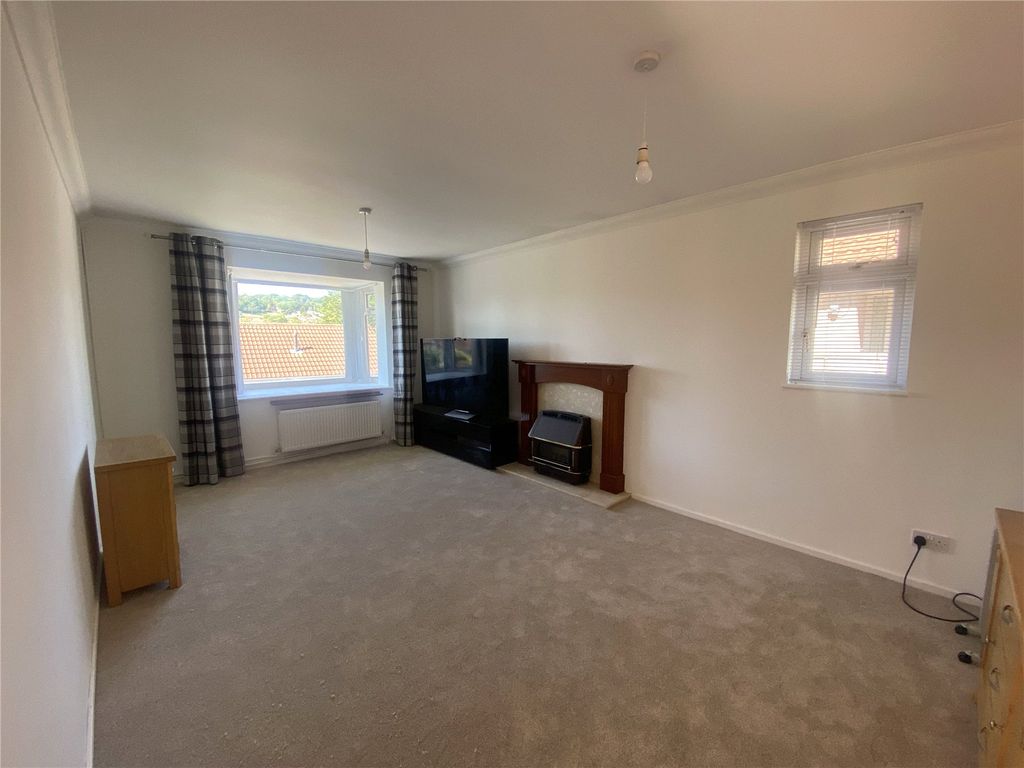 Property photo 3 of 14 Picture No. 20