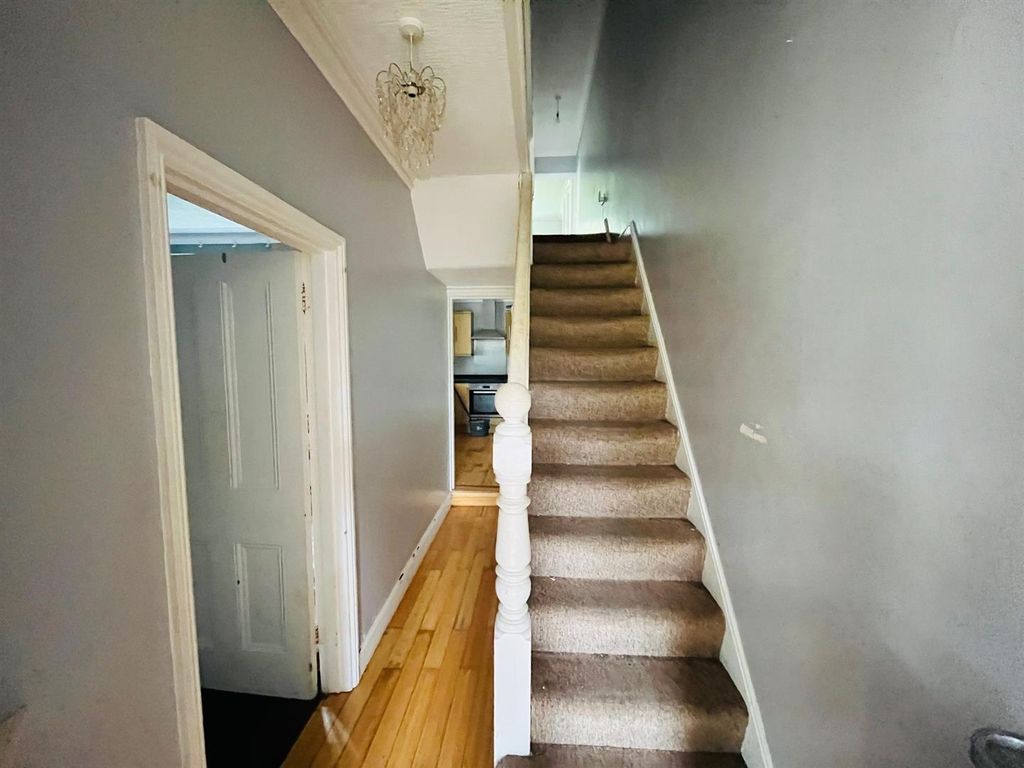 Property photo 3 of 9 3058.Jpg