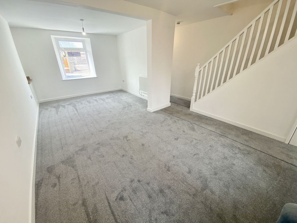 Property photo 2 of 10 Lounge-Dining Room