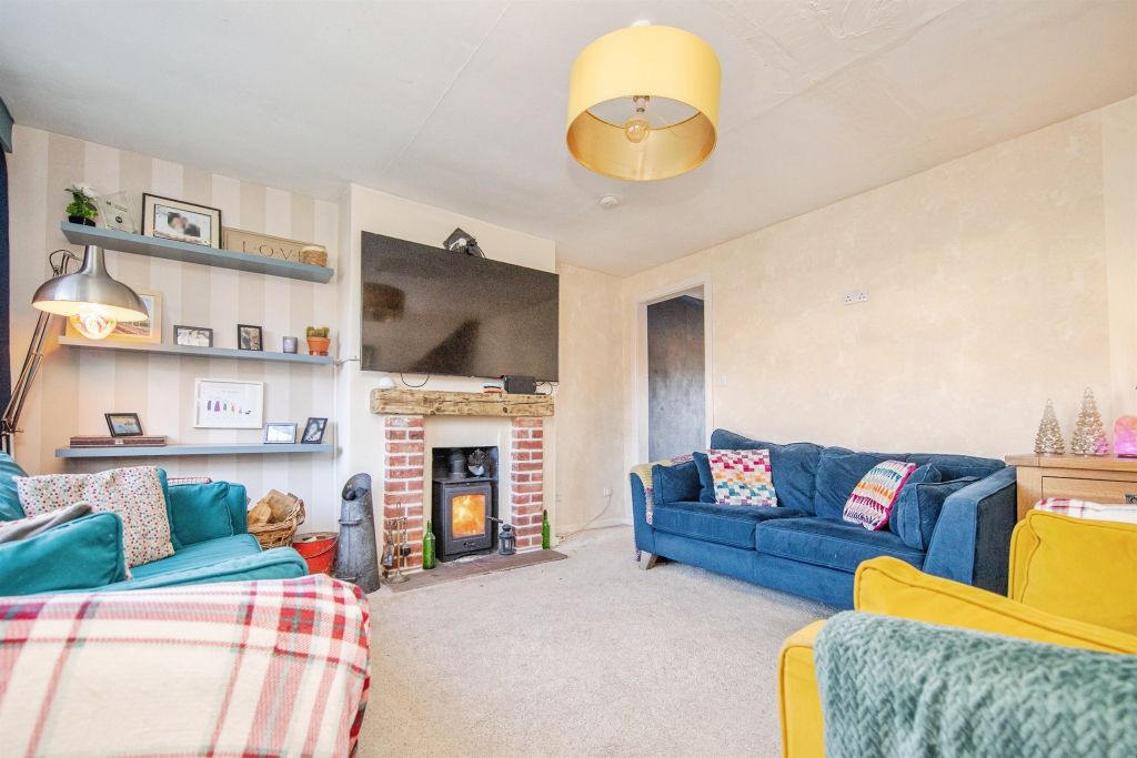 Property photo 2 of 19