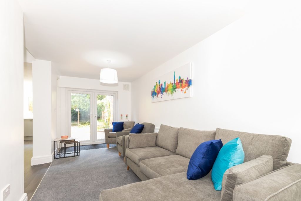 Property photo 2 of 13 Photo 2