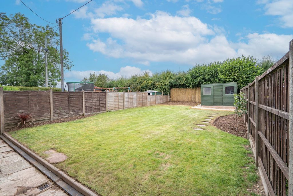Property photo 3 of 21