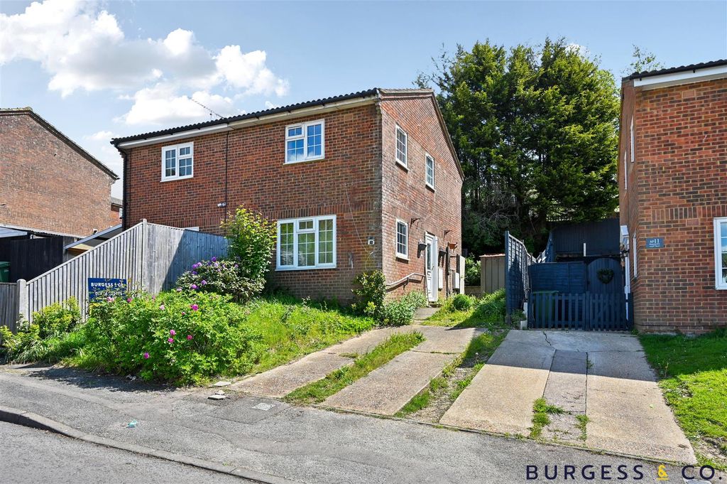 Property photo 1 of 14 Wentworth-Way-Tn380Xg (1).Jpeg
