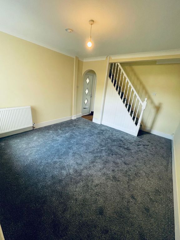 Property photo 3 of 17 Photo 3