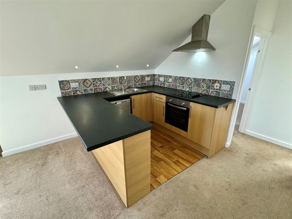 Property photo 3 of 6 Lions Lair Kitchen