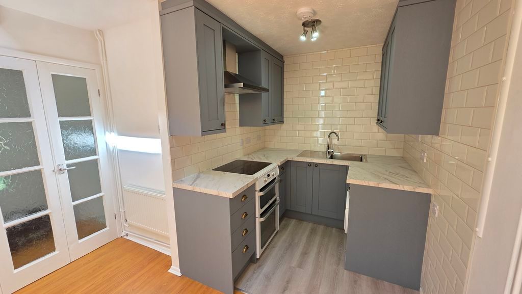 Property photo 1 of 17 Photo 1