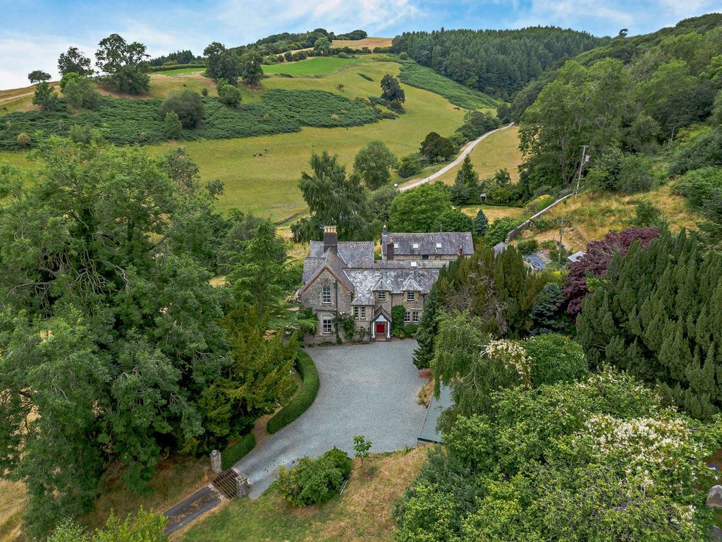 Property photo 1 of 25 Picture No. 07